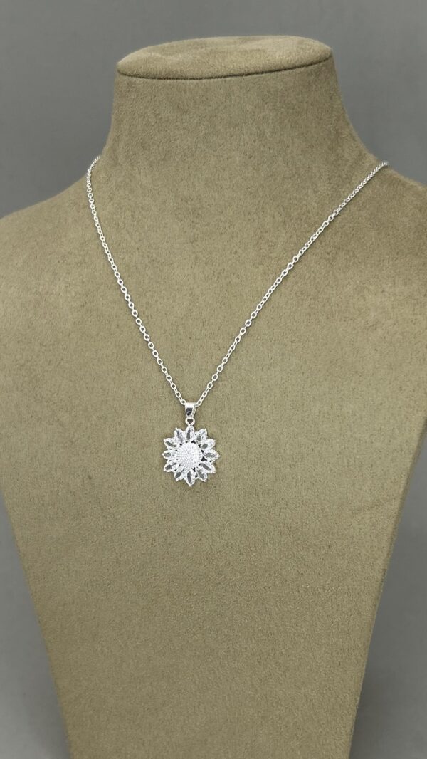 Collar Bronce
