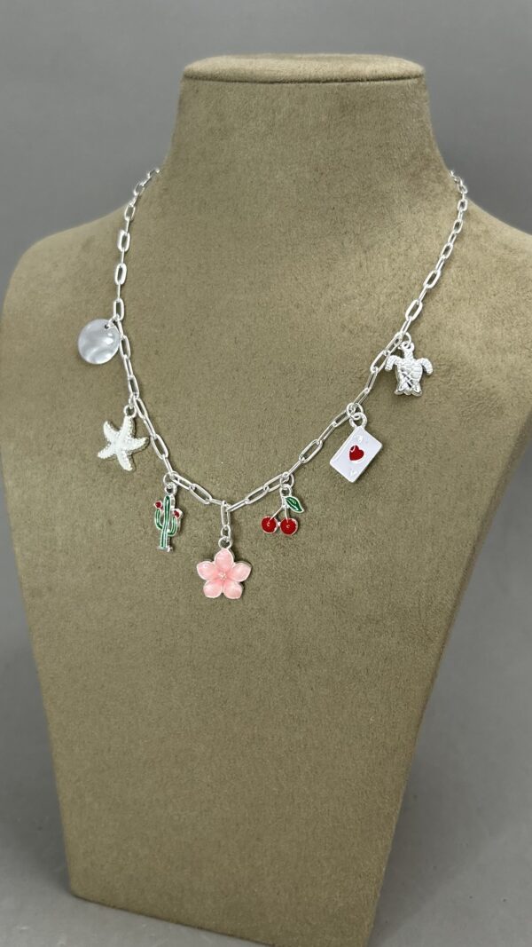 Collares Charms