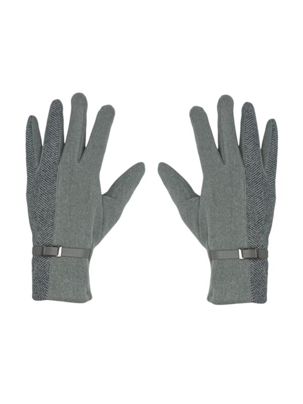 Alternative view of Guantes CH