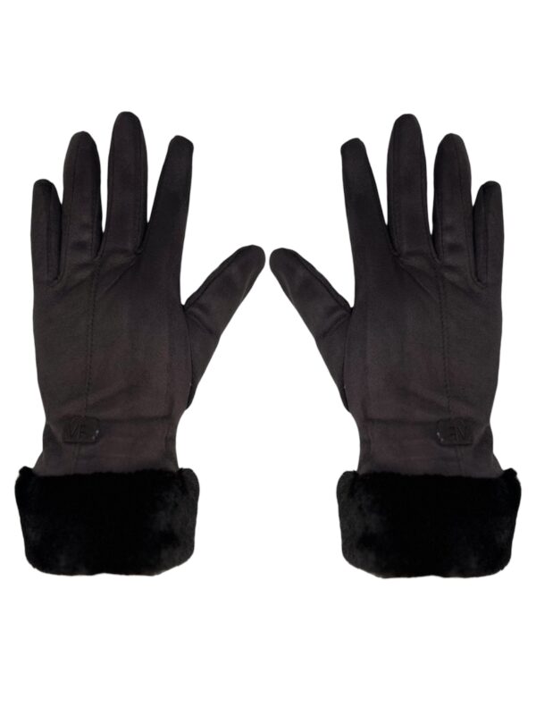 Alternative view of Guantes VF